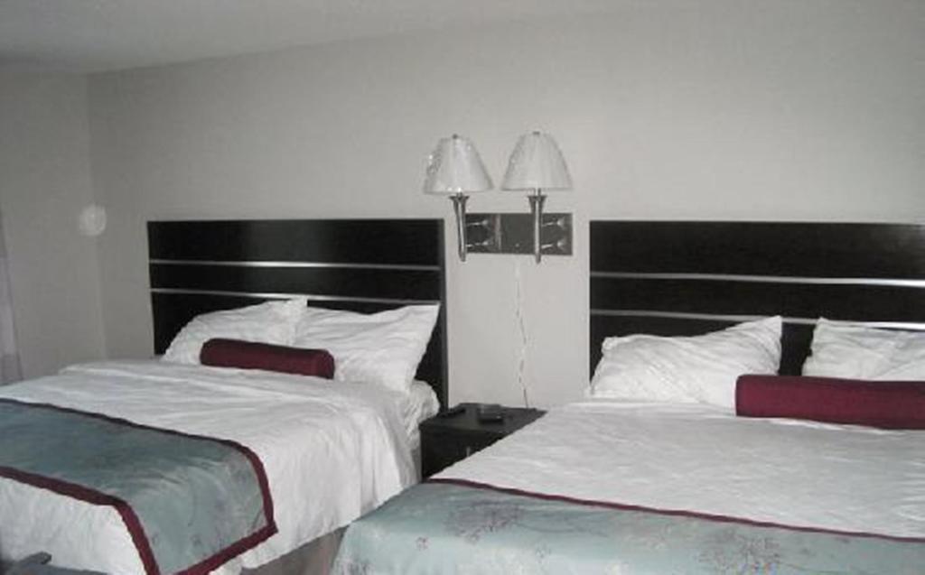 Super 8 By Wyndham Saskatoon Near Downtown Otel Dış mekan fotoğraf